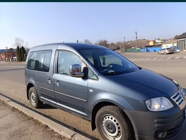 Volkswagen Caddy - фото 4
