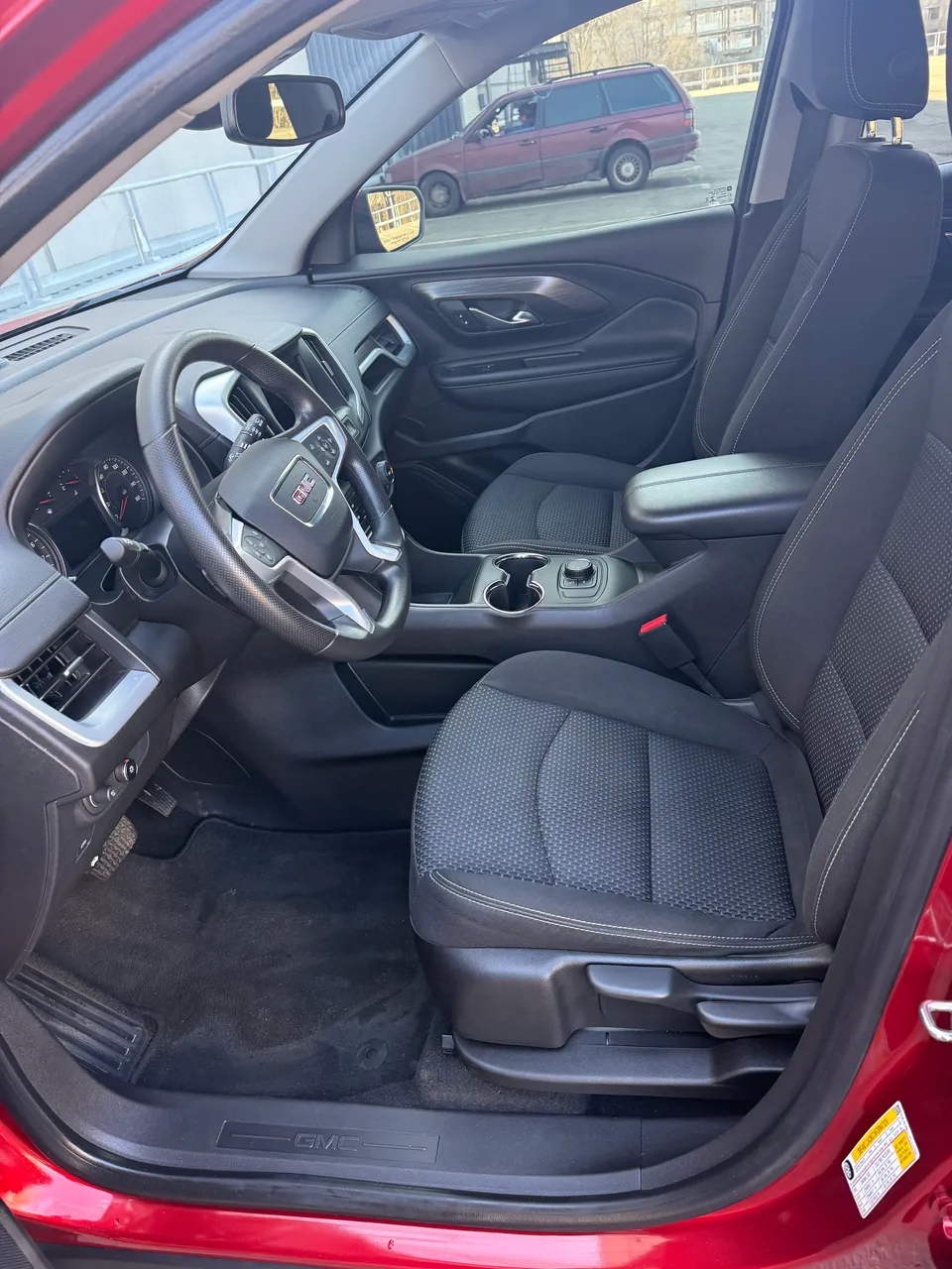 GMC Terrain - фото 16