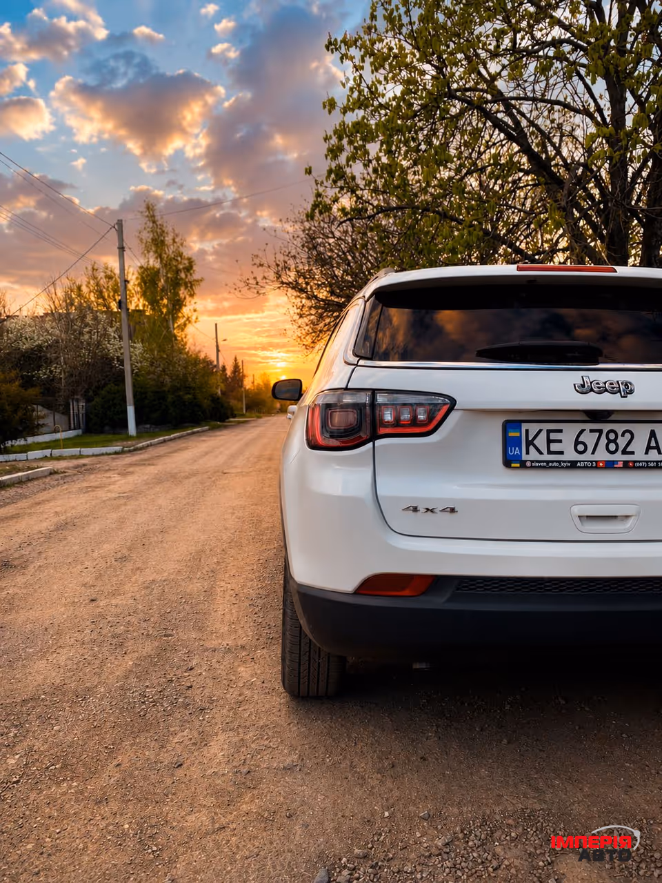 Jeep Compass - фото 1