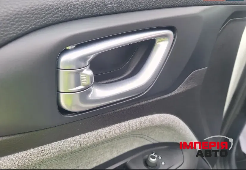 Jeep Compass - фото 14