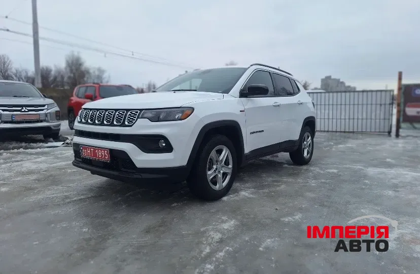 Jeep Compass - фото 5