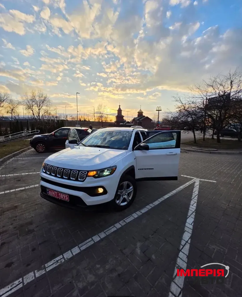 Jeep Compass - фото 18