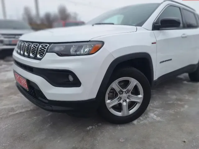 Jeep Compass - фото 3