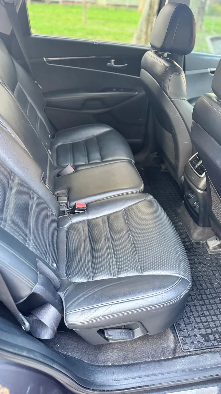 Kia Sorento - фото 24