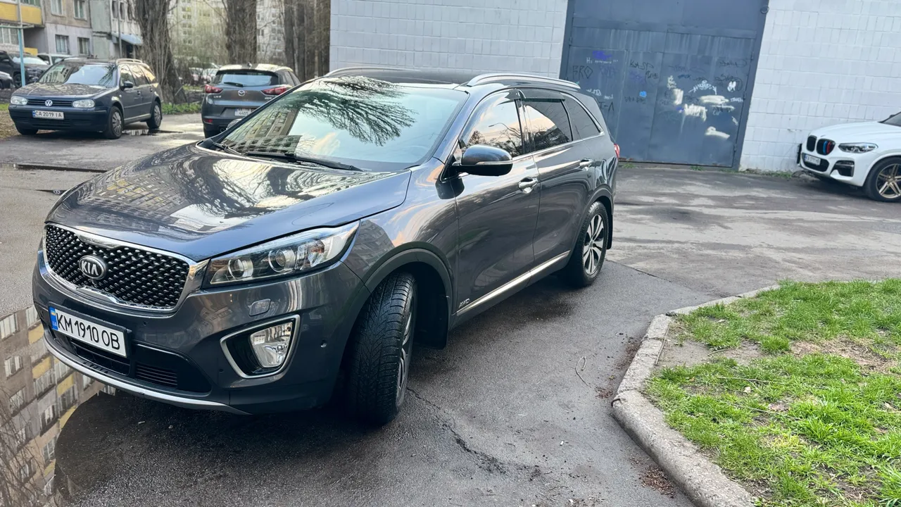 Kia Sorento - фото 12