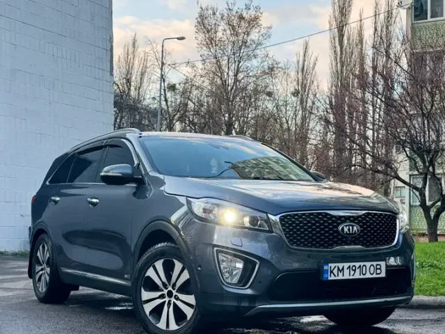 Kia Sorento - фото 1