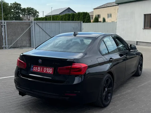 BMW 3 серії - фото 3