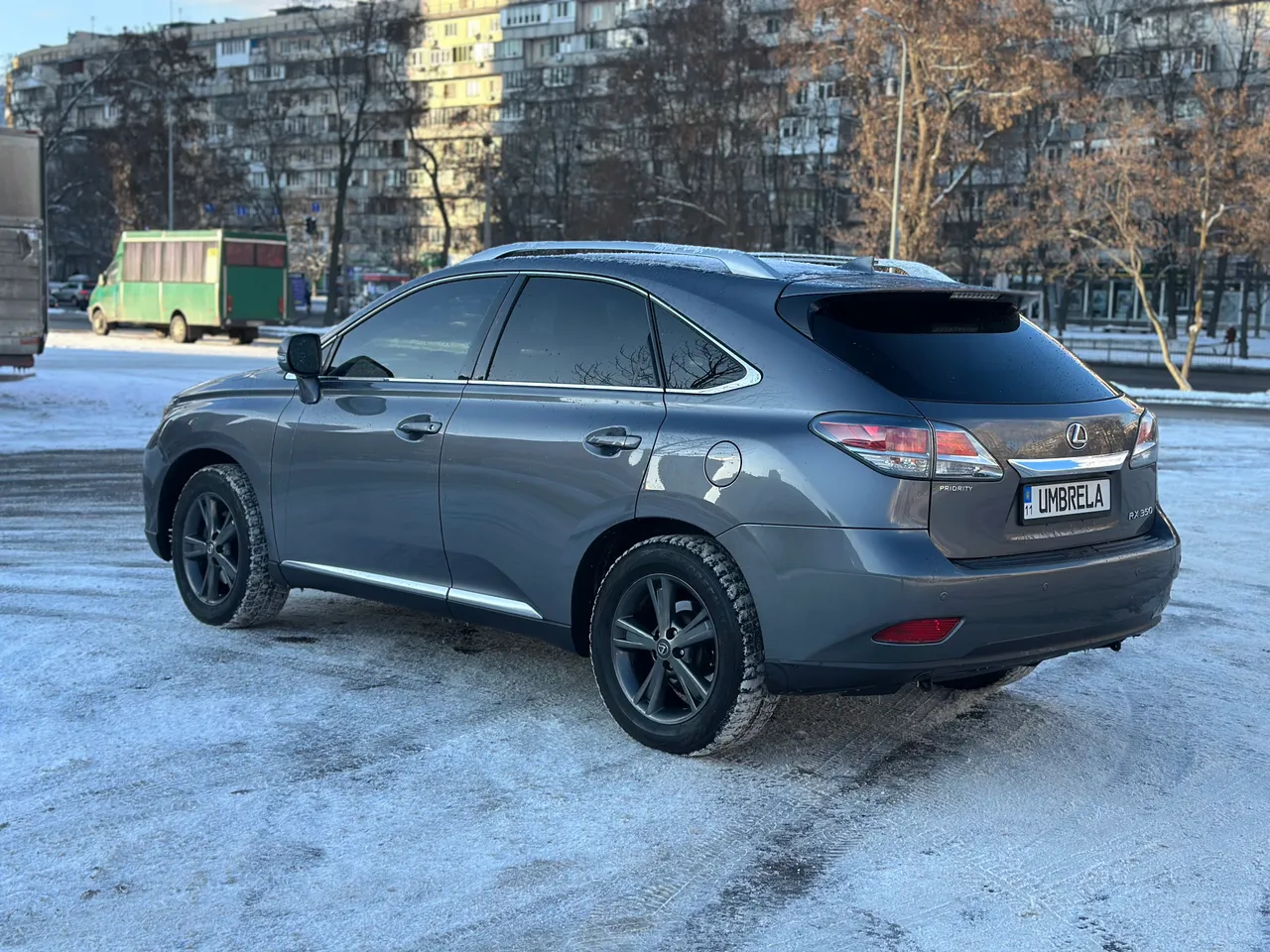 Lexus RX - фото 5