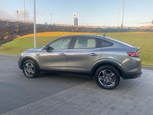 Renault Arkana - фото 1