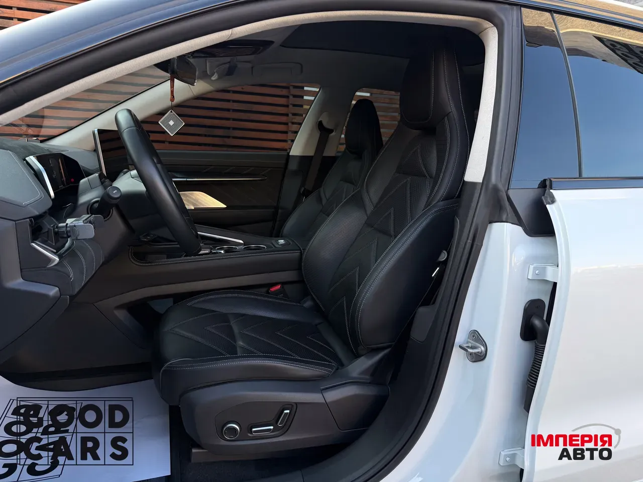 Zeekr 001 - фото 27