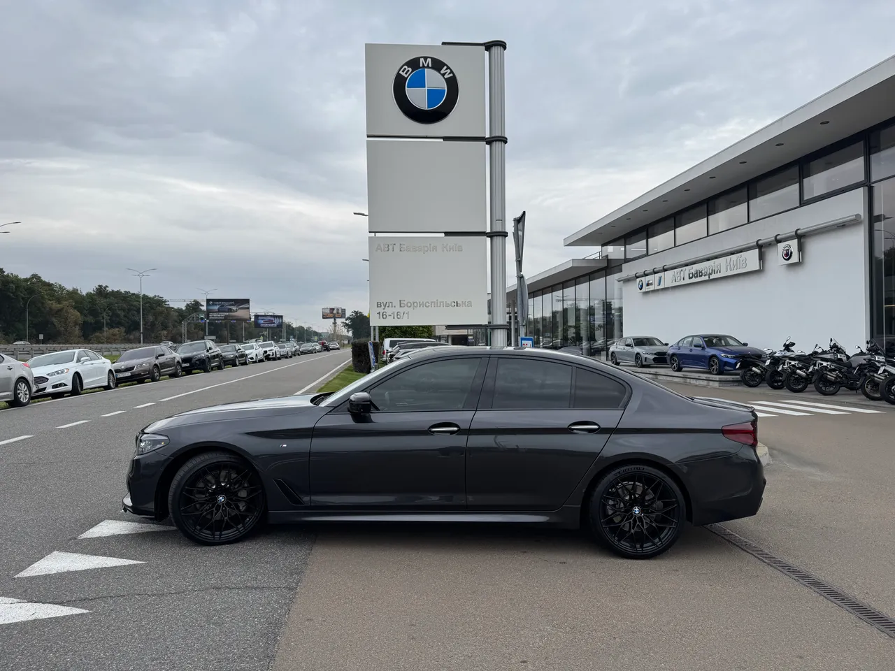 BMW 5 серії - фото 3