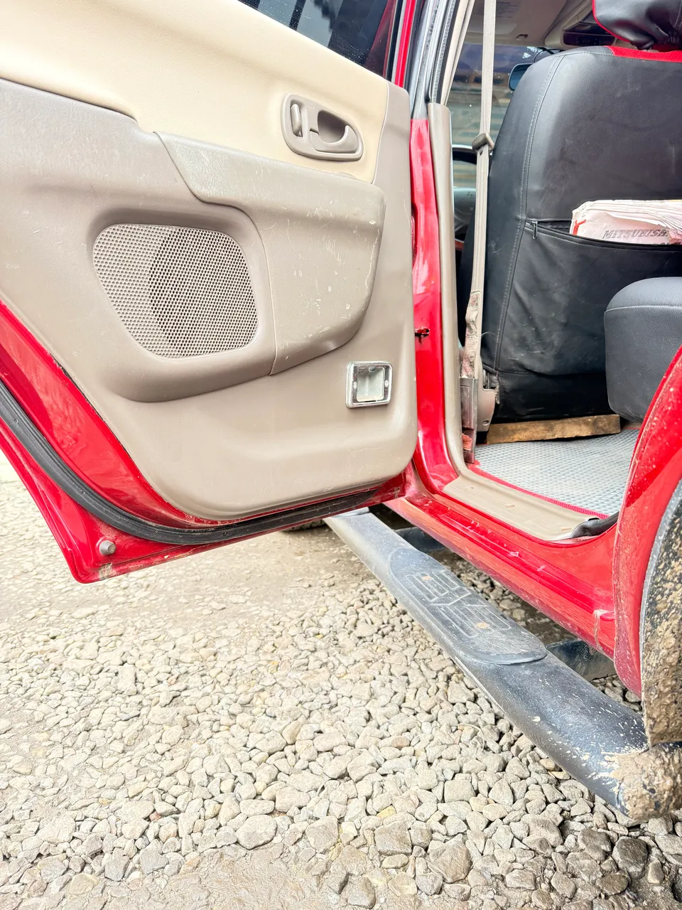 Mitsubishi Montero Sport - фото 7