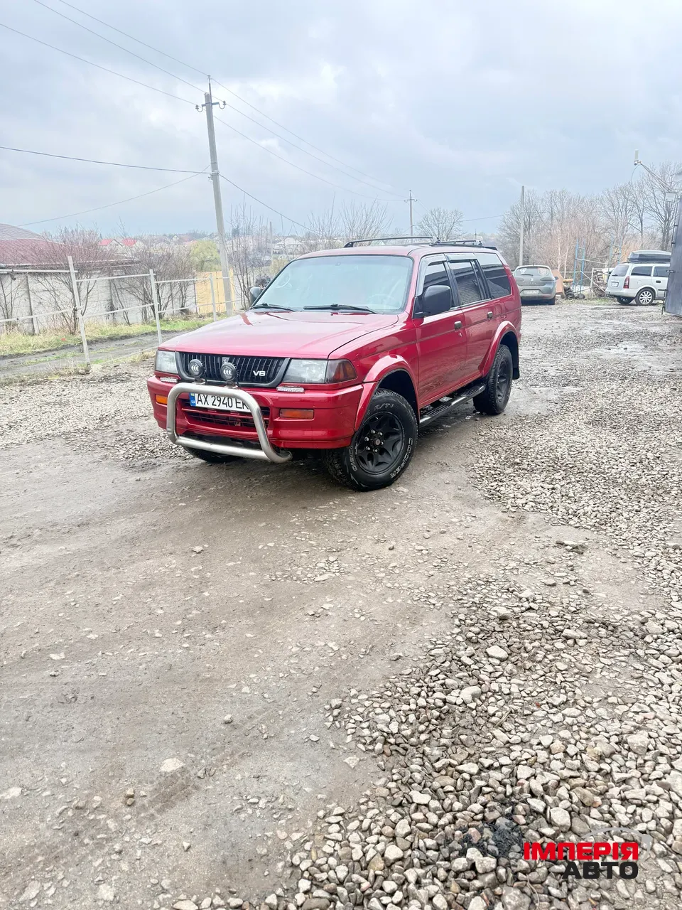 Mitsubishi Montero Sport - фото 1