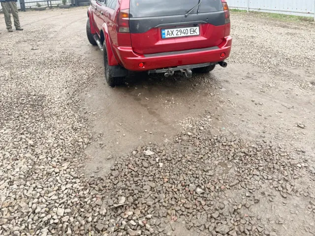 Mitsubishi Montero Sport - фото 5