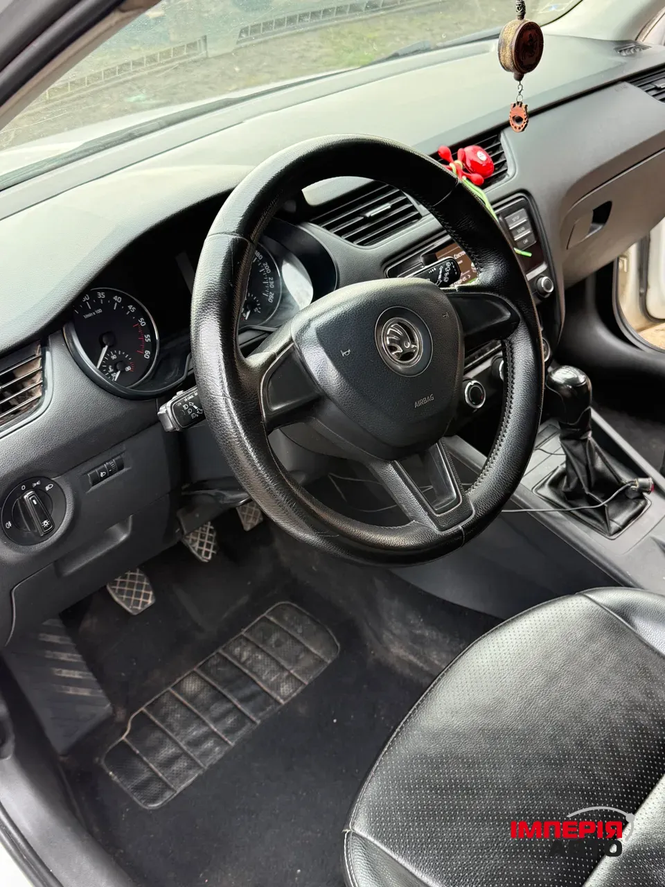 Skoda Octavia - фото 9