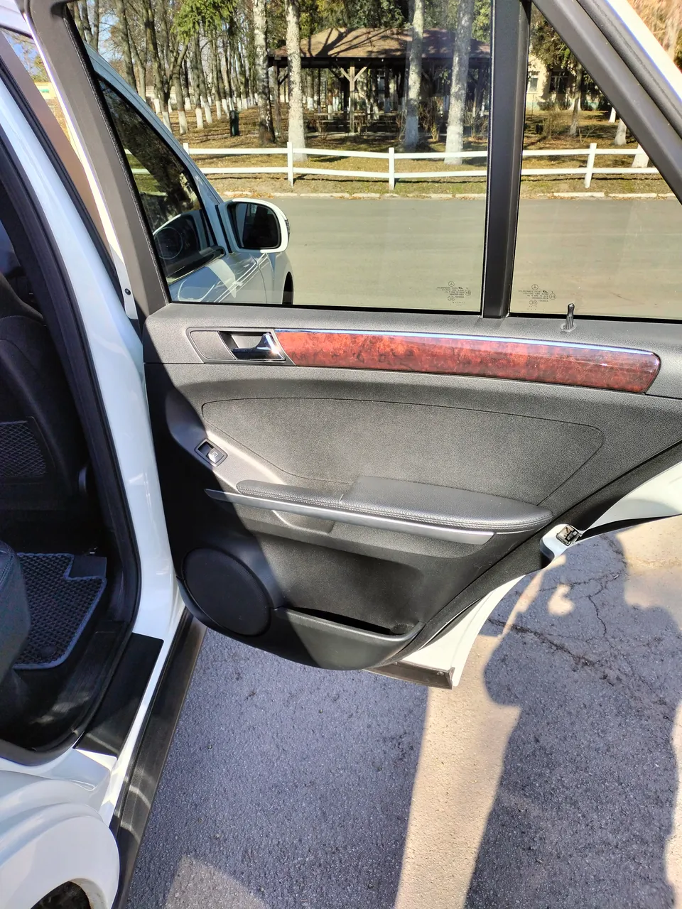 Mercedes-Benz M-Класс - фото 19