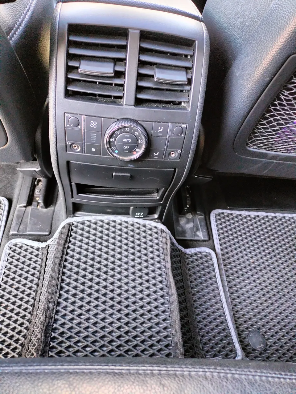 Mercedes-Benz M-Класс - фото 12