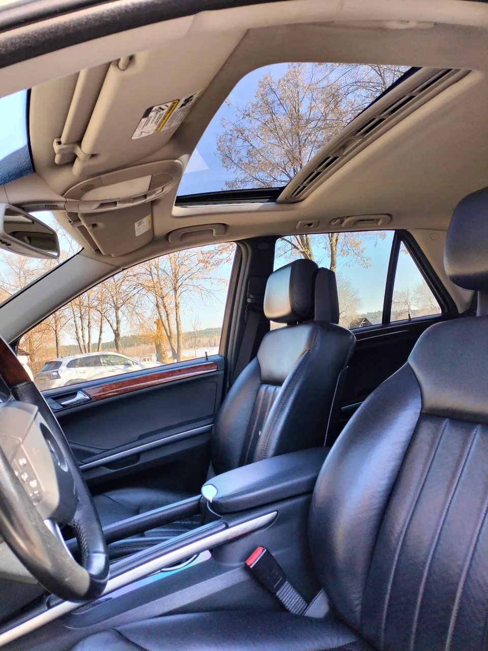 Mercedes-Benz M-Класс - фото 17