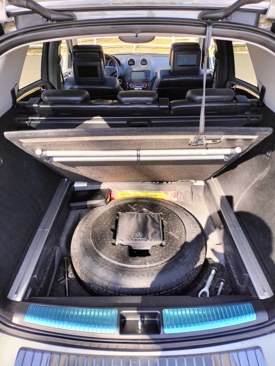 Mercedes-Benz M-Класс - фото 27