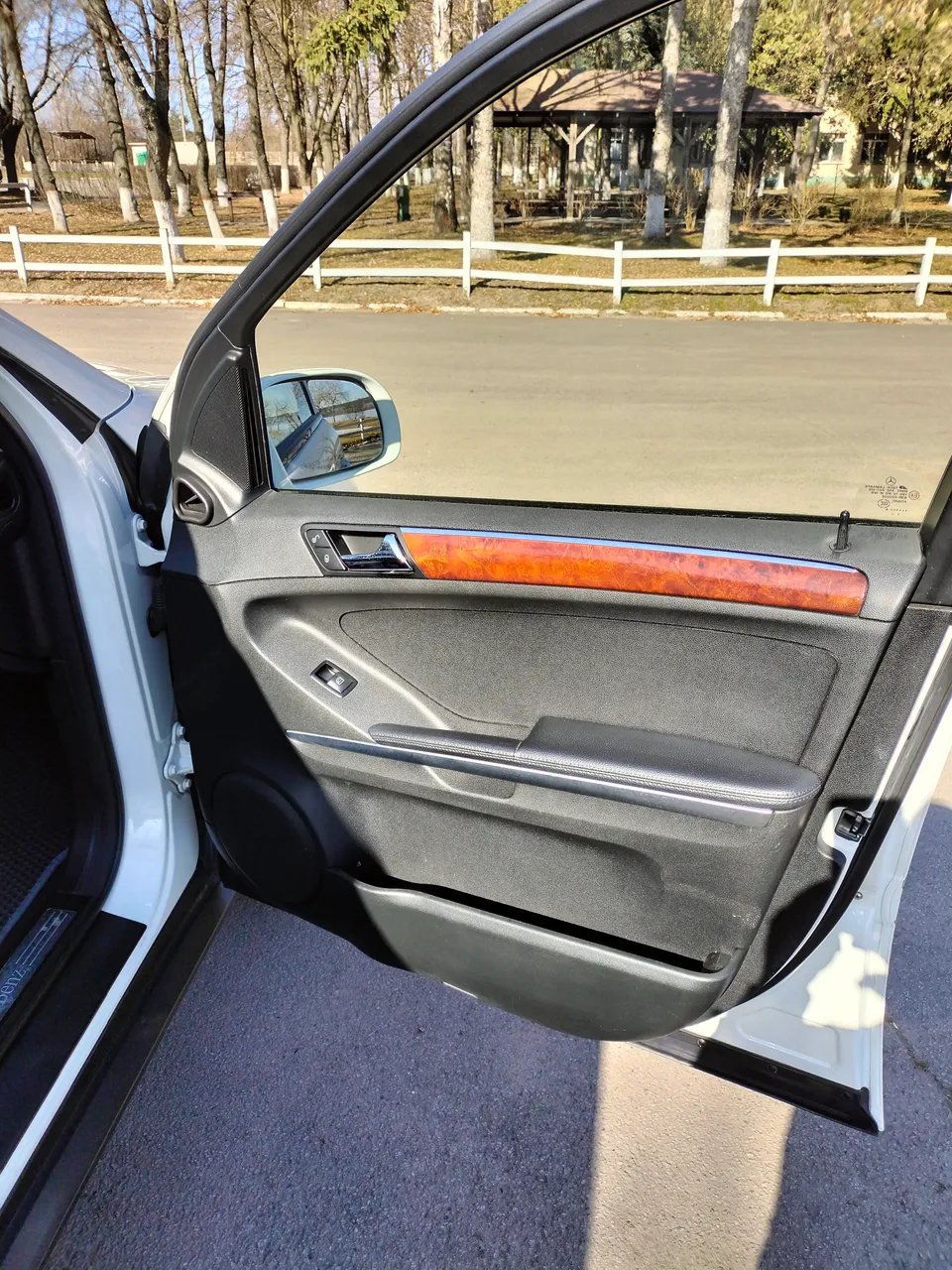 Mercedes-Benz M-Класс - фото 21