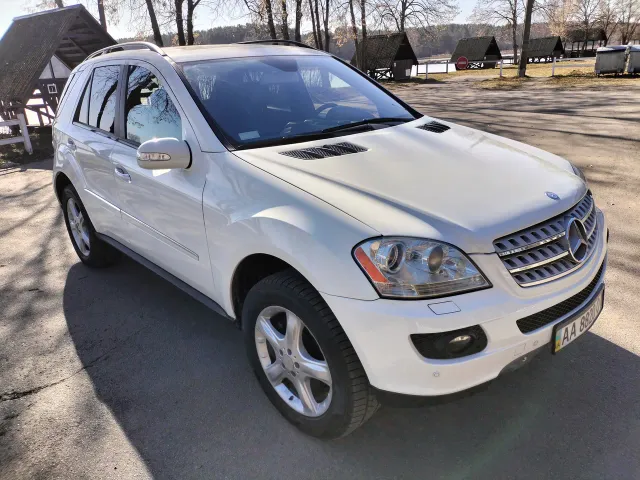 Mercedes-Benz M-Класс - фото 3