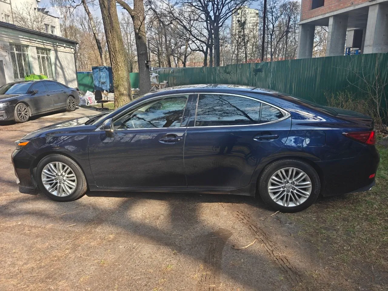 Lexus ES - фото 2