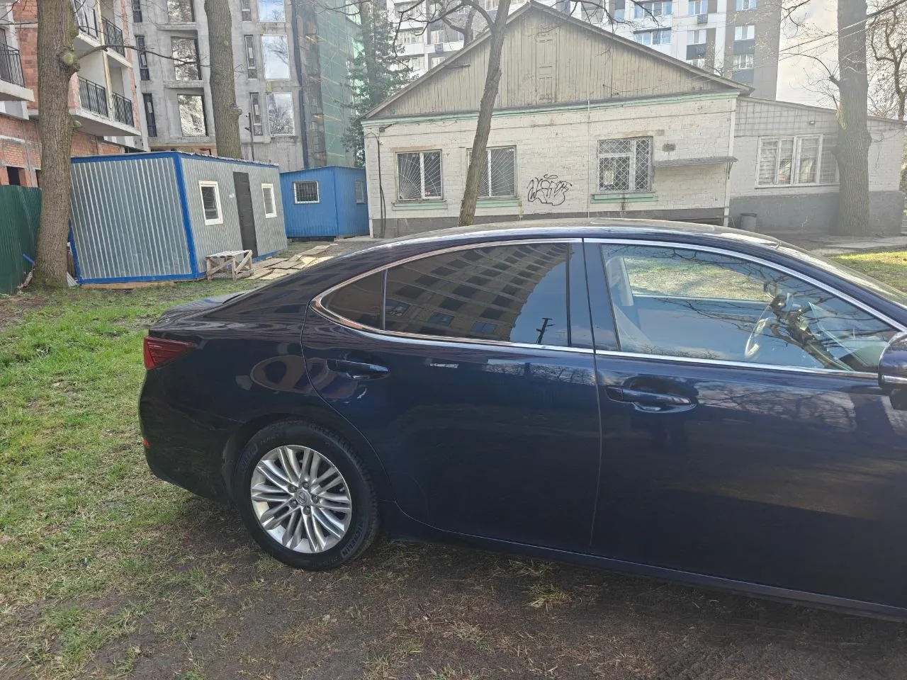 Lexus ES - фото 6