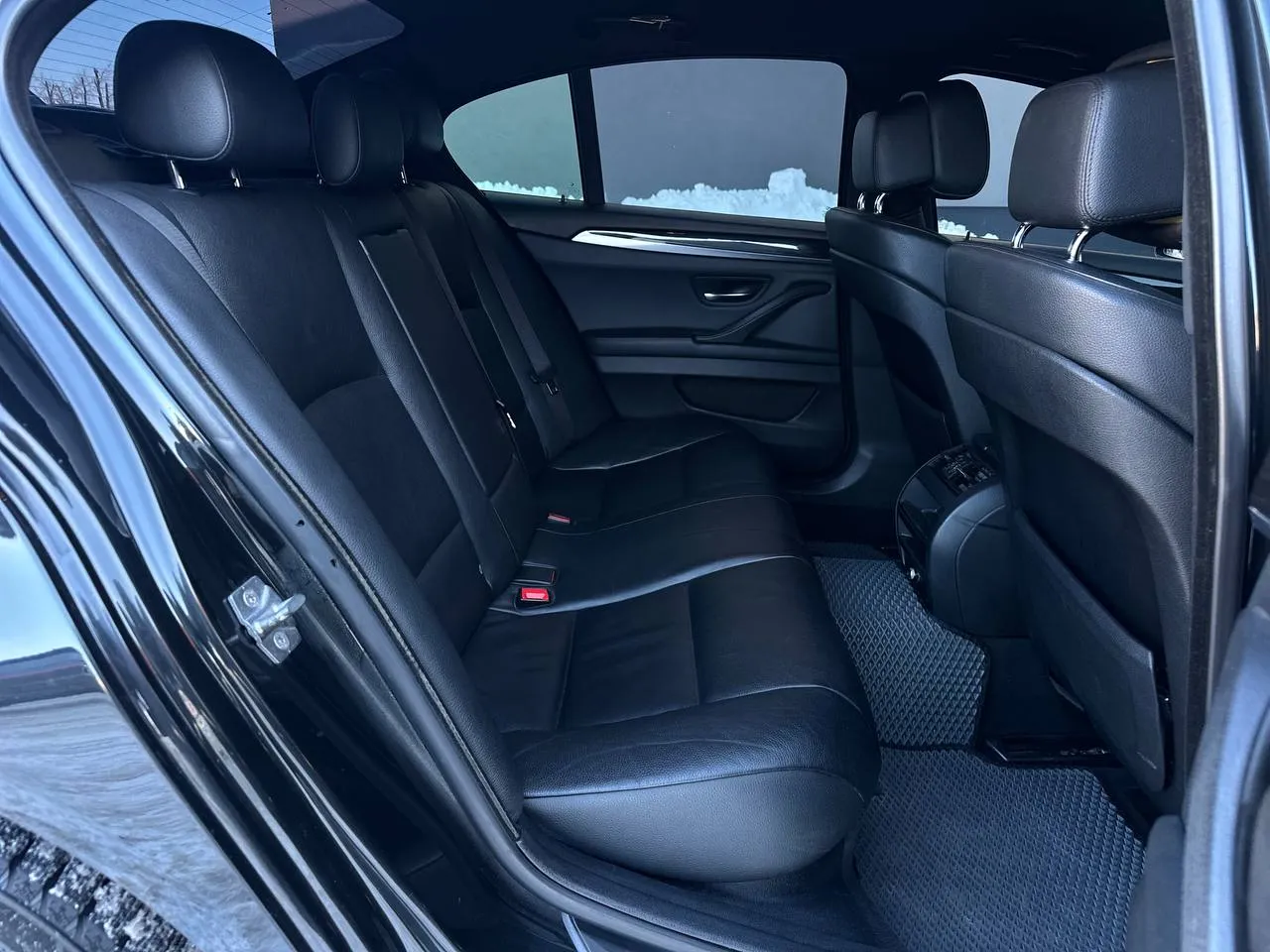 BMW 5 серії - фото 20