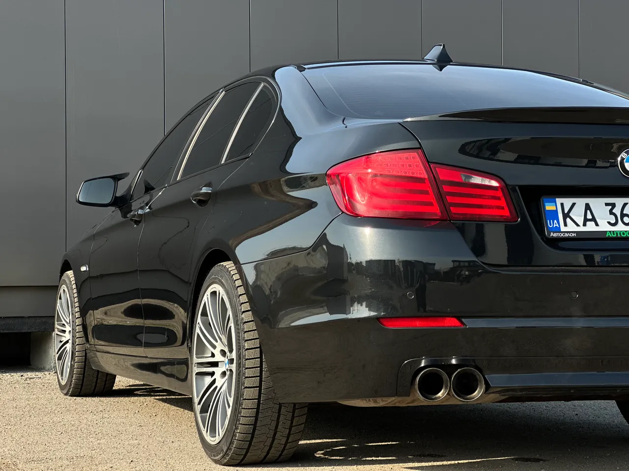 BMW 5 серії - фото 15