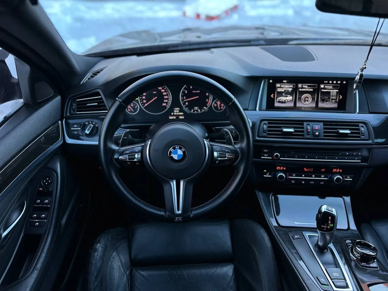 BMW 5 серії - фото 16