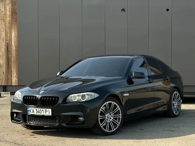 BMW 5 серії - фото 1
