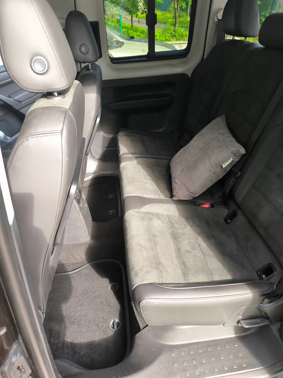 Volkswagen Caddy - фото 7