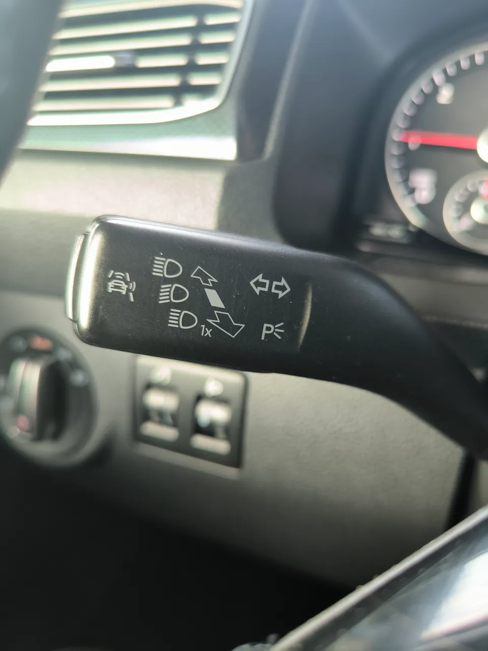 Volkswagen Caddy - фото 22