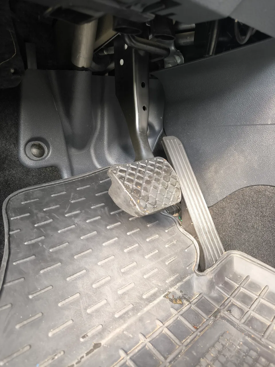 Volkswagen Caddy - фото 12