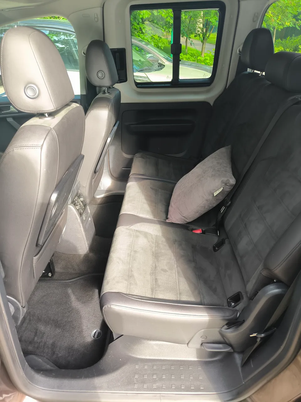 Volkswagen Caddy - фото 20