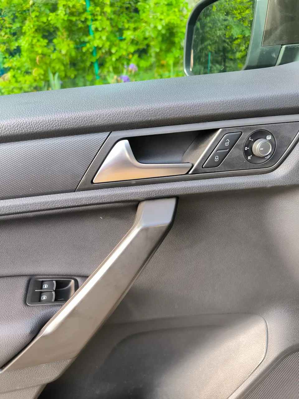 Volkswagen Caddy - фото 17