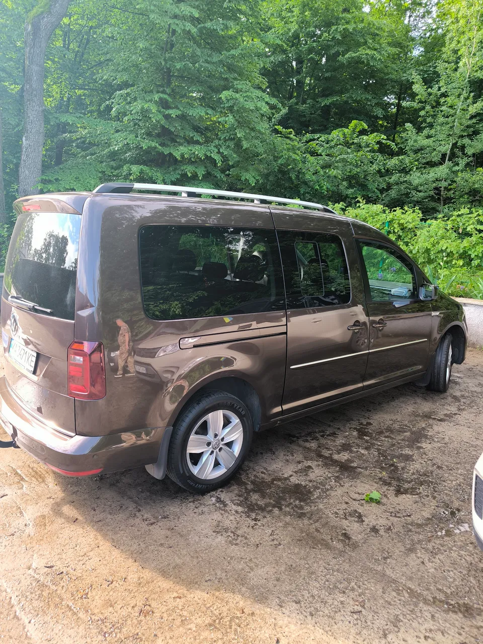 Volkswagen Caddy - фото 2