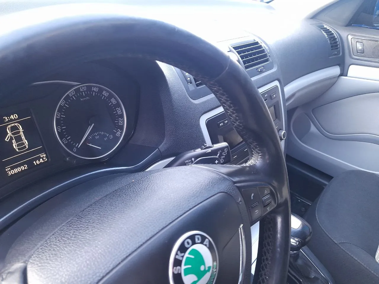 Skoda Octavia - фото 11