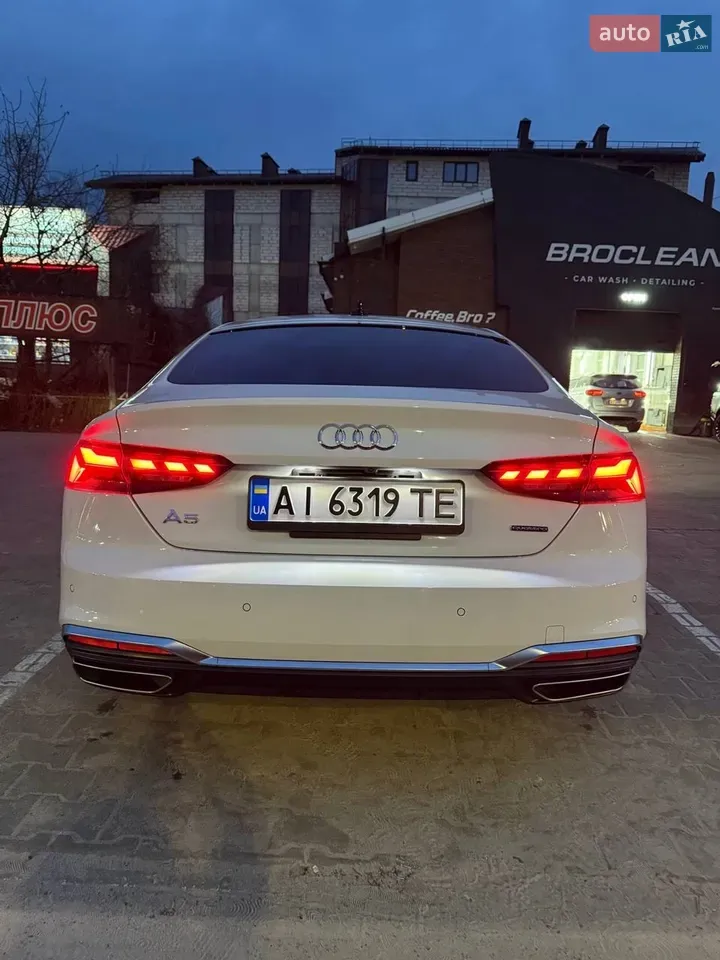 Audi A5 - фото 6