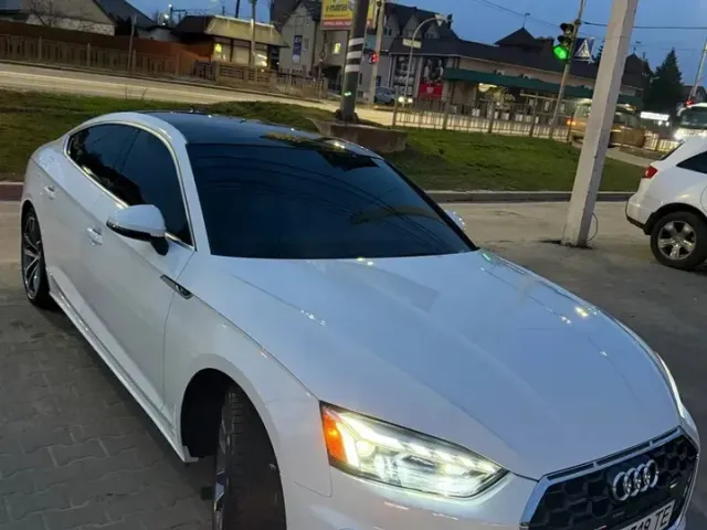 Audi A5 - фото 2