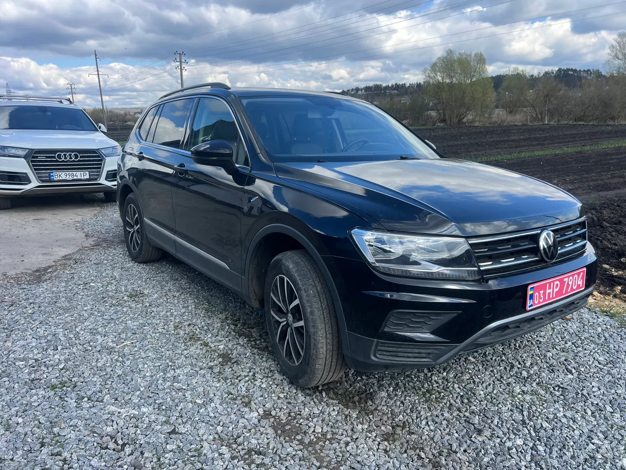 Volkswagen Tiguan R - фото 6