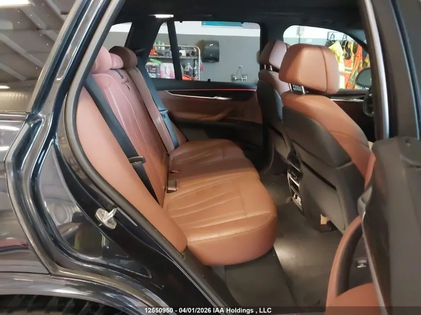 BMW X5 - фото 12