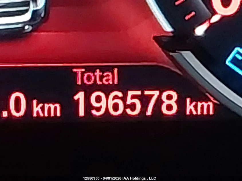 BMW X5 - фото 11