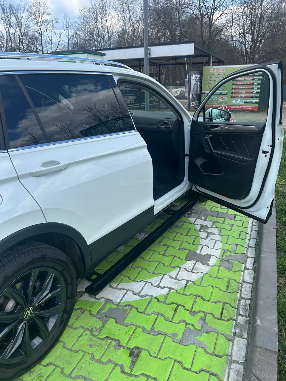 Volkswagen Tiguan R - фото 5