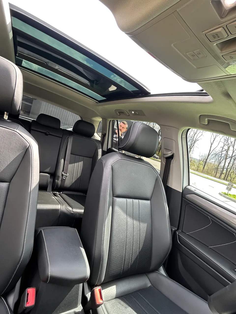 Volkswagen Tiguan R - фото 20