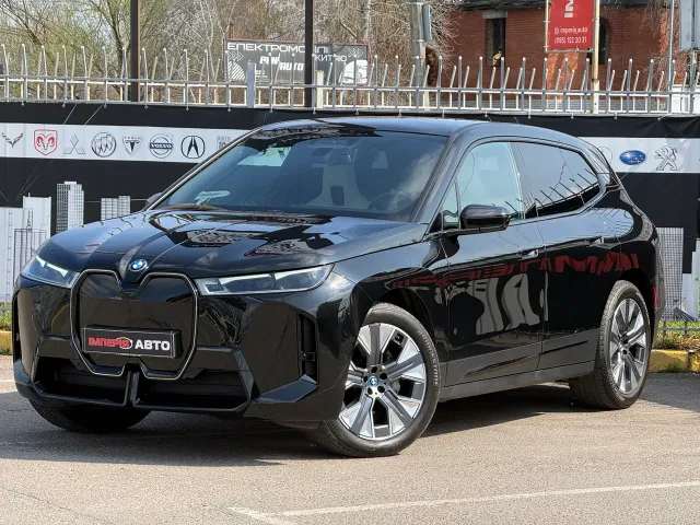 BMW iX - фото 4
