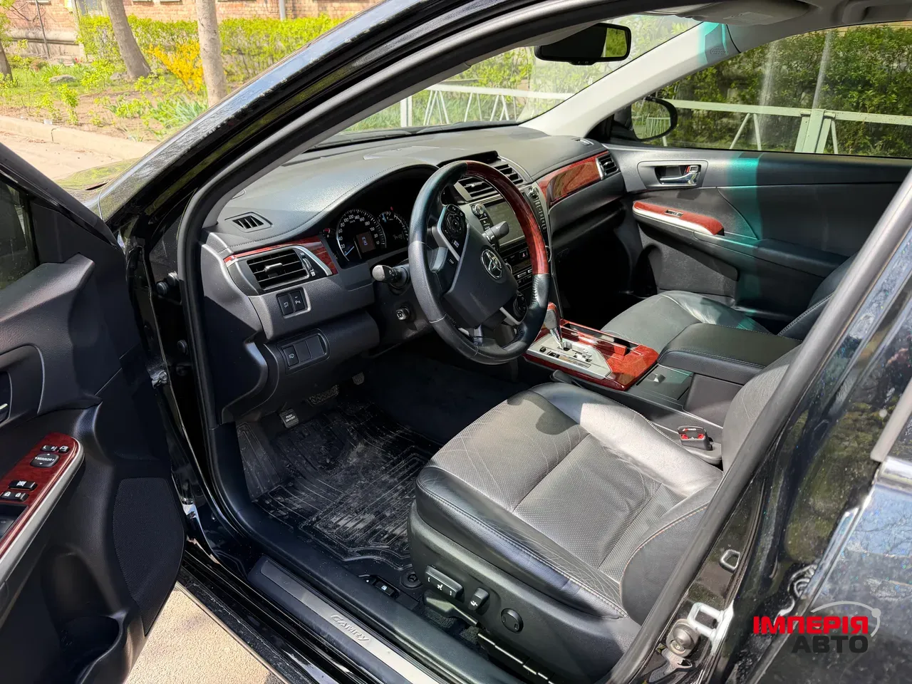 Toyota Camry - фото 13