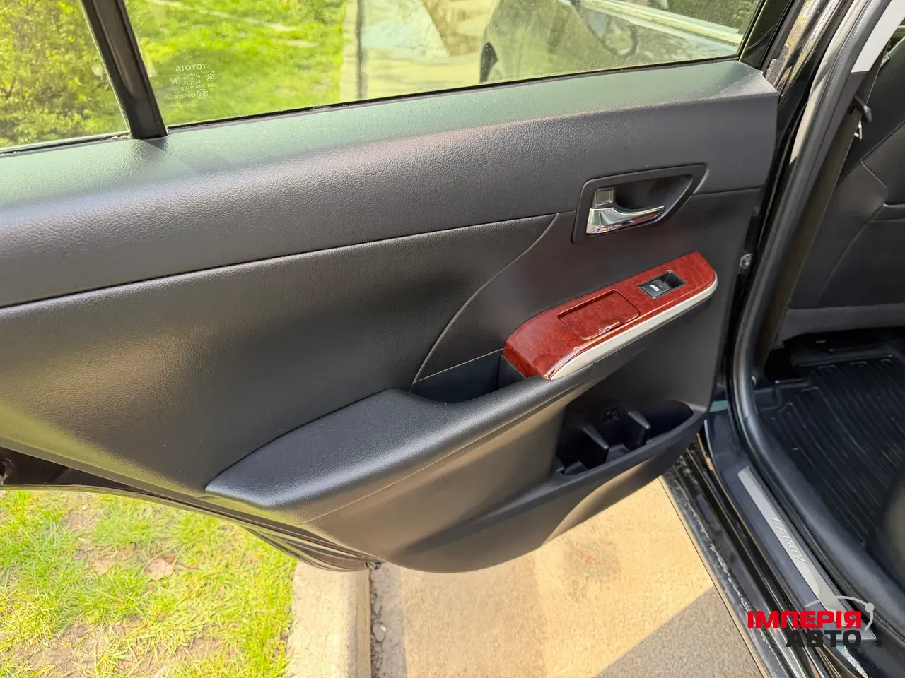 Toyota Camry - фото 9