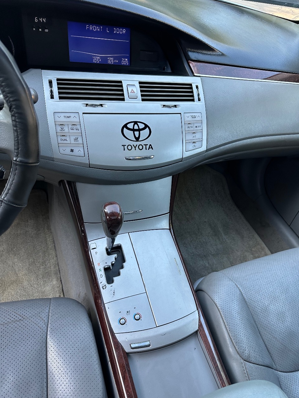 Toyota Avalon - фото 17