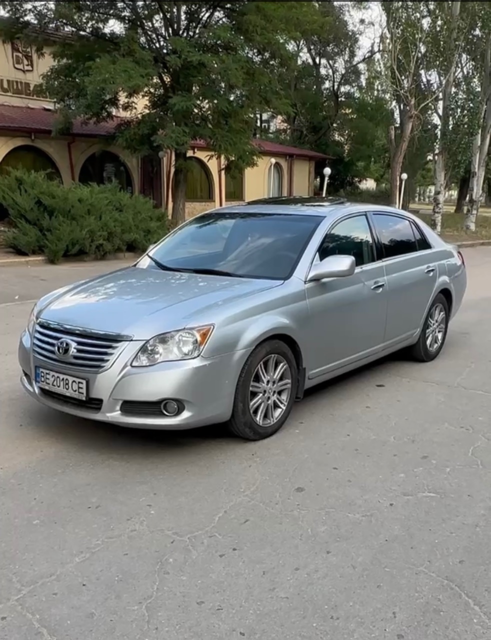 Toyota Avalon - фото 4